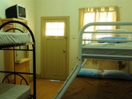 фото отеля Perth Beach Hostel Indigo