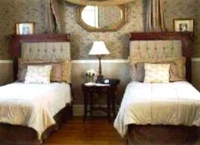 фото отеля Lovelace Manor Bed and Breakfast