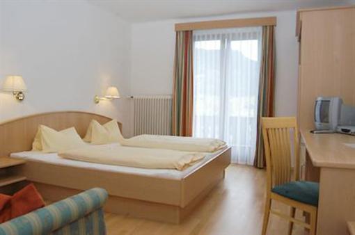 фото отеля Lipeter And Bergheimat Hotel Weissensee