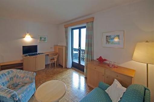 фото отеля Lipeter And Bergheimat Hotel Weissensee