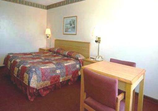 фото отеля Econo Lodge Oak Grove (Missouri)