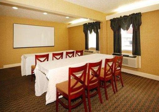 фото отеля Quality Inn & Suites Covington