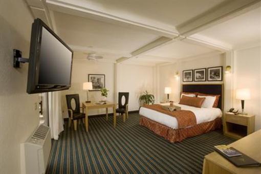 фото отеля Best Western Pine Tree Motel Chino