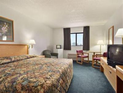 фото отеля Super 8 Grinnell