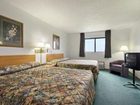 фото отеля Super 8 Grinnell