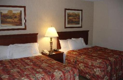 фото отеля Drury Inn & Suites Southwest Saint Louis Valley Park