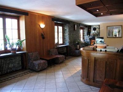 фото отеля Hotel Des Roses Villeneuve