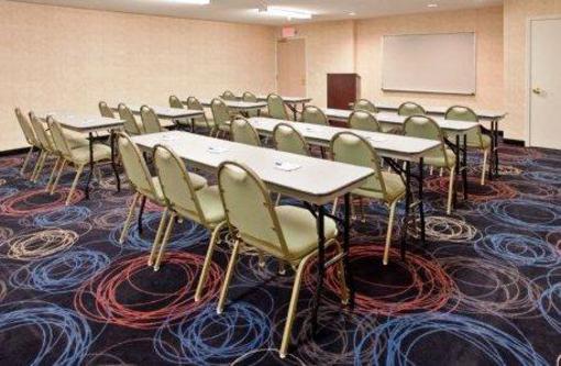 фото отеля Holiday Inn Express Moberly
