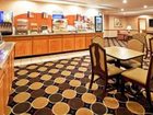 фото отеля Holiday Inn Express Moberly