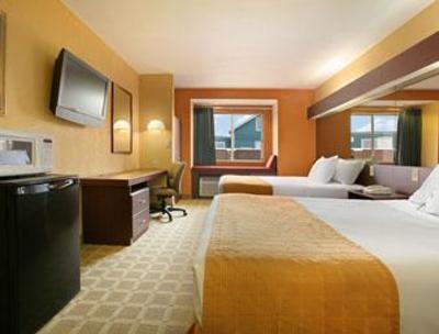 фото отеля Microtel Inn Lake Norman Cornelius