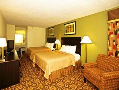 фото отеля Super 8 Decatur Downtown