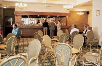фото отеля Arrochar Hotel