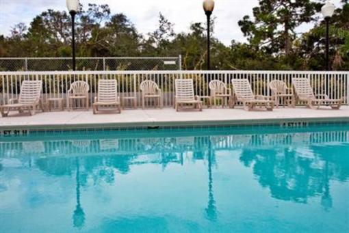 фото отеля Holiday Inn Express Hotel & Suites Spring Hill