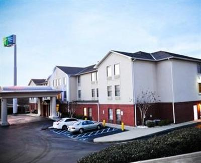 фото отеля Holiday Inn Express Fultondale