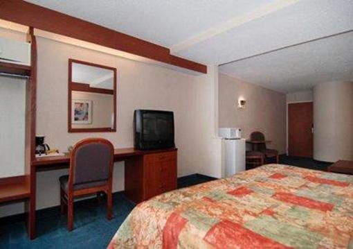фото отеля Sleep Inn and Suites Niantic
