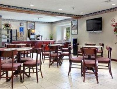 фото отеля Microtel Inn & Suites by Wyndham Pooler Savannah