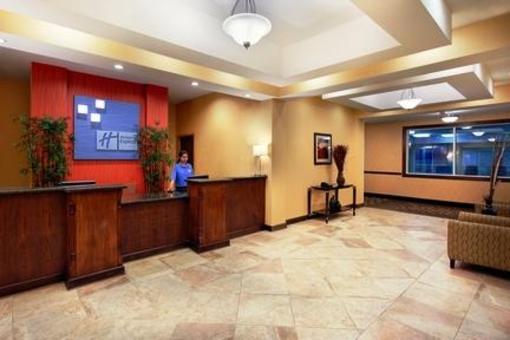 фото отеля Holiday Inn Express Suites - Malvern