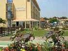 фото отеля Hotel Le Neptune Saint-Pierre-la-Mer