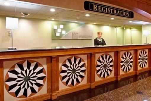 фото отеля Holiday Inn Detroit Southgate