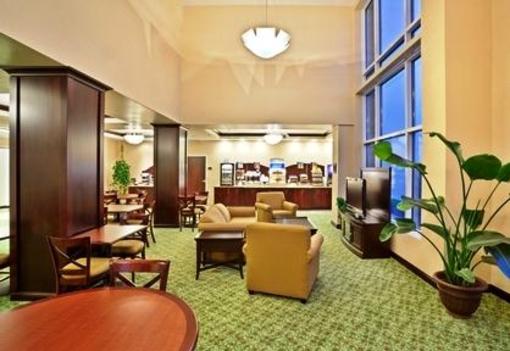 фото отеля Holiday Inn Express Hotel & Suites Ontario