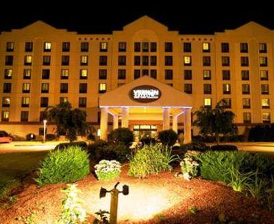 фото отеля Vernon Downs Hotel