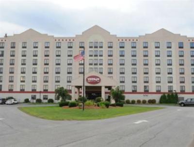 фото отеля Vernon Downs Hotel