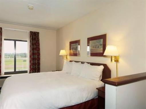 фото отеля Vernon Downs Hotel