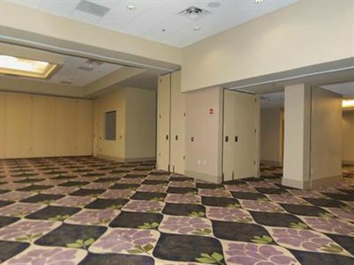 фото отеля Vernon Downs Hotel