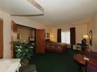 фото отеля Vernon Downs Hotel