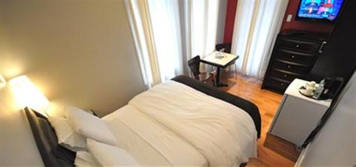 фото отеля Auberge du Carre St Louis Hotel Montreal