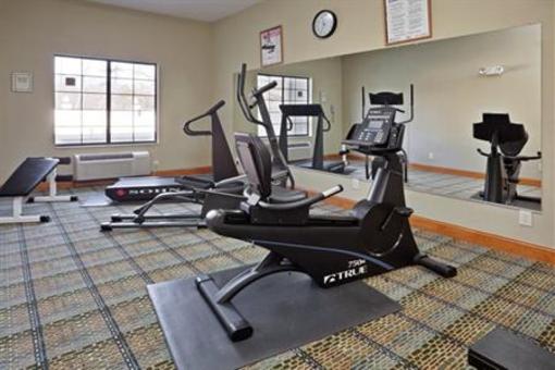 фото отеля Holiday Inn Express Hotels And Suites Albermarle