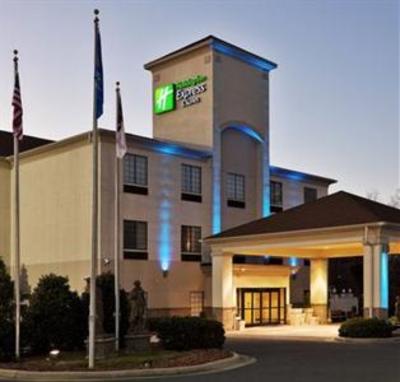 фото отеля Holiday Inn Express Hotels And Suites Albermarle