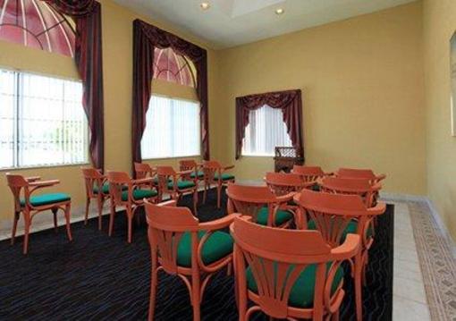 фото отеля Econo Lodge Hobby Houston