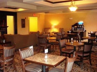 фото отеля Holiday Inn Express Hotel & Suites Eastland