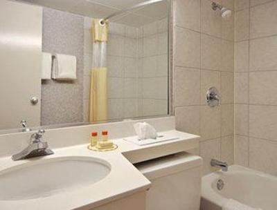 фото отеля Days Inn Columbus East