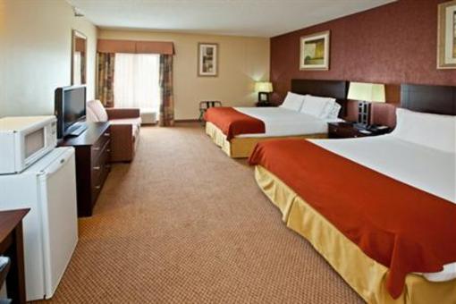 фото отеля Holiday Inn Express Cloverdale
