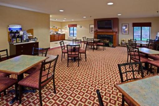фото отеля Holiday Inn Express Cloverdale