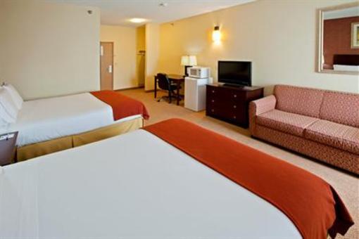 фото отеля Holiday Inn Express Cloverdale