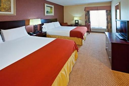 фото отеля Holiday Inn Express Cloverdale