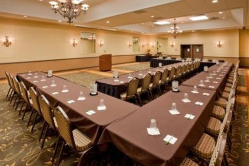 фото отеля Holiday Inn Auburn-Finger Lakes Region