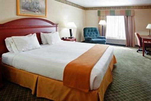 фото отеля Holiday Inn Express Huntington