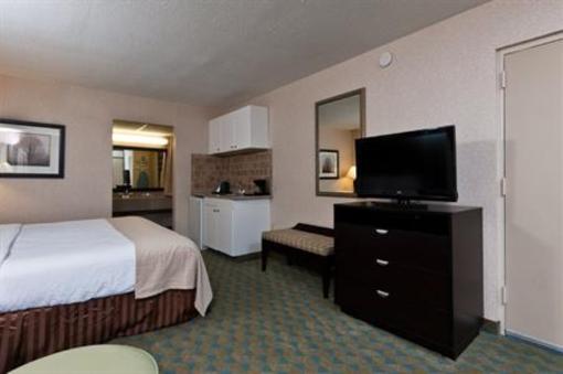 фото отеля Best Western Plus Lake Guntersville Hotel