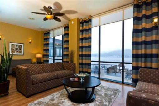 фото отеля Best Western Plus Lake Guntersville Hotel