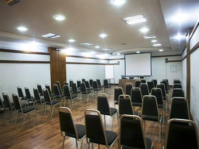 фото отеля BEST WESTERN Granville Park Hotel