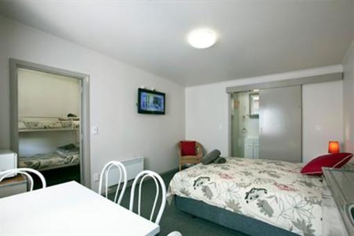 фото отеля Christchurch Top 10 Holiday Park