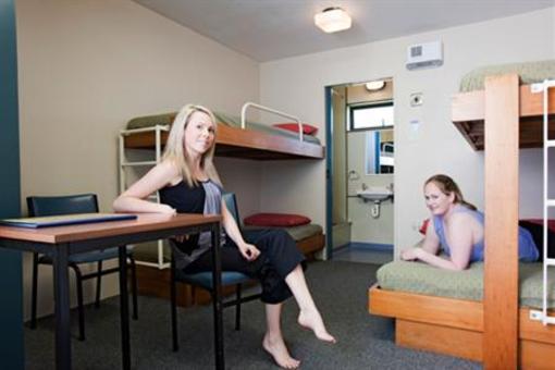 фото отеля Christchurch Top 10 Holiday Park