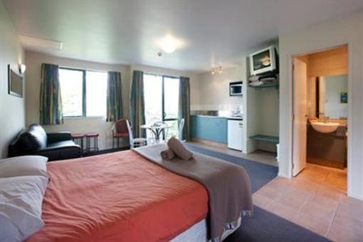 фото отеля Christchurch Top 10 Holiday Park