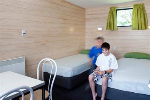 фото отеля Christchurch Top 10 Holiday Park