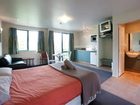 фото отеля Christchurch Top 10 Holiday Park