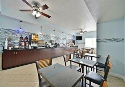 фото отеля Comfort Suites Tulare